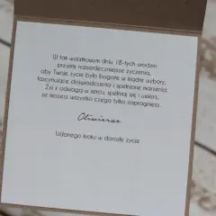 Kartka na 18 urodziny DIY: Stwórz unikalny prezent krok po kroku