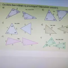 Różne pary trójkątów z podanymi bokami i kątami. Niektóre pary to **trójkąty przystające**, inne nie.
