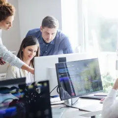 Co po studiach ekonomicznych? Zaskakujące możliwości kariery i rozwoju