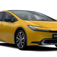Żółty Toyota Prius Plug-in Hybrid. Jak wyłączyć system bezkluczykowy?