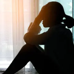 Fizyczne objawy depresji i nerwicy: jak je rozpoznać i zrozumieć