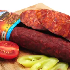 Kiełbasa salami: sekrety produkcji, rodzaje i zastosowanie w kuchni
