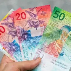 Elektryk w Szwajcarii: Ile zarobisz? Zarobki, koszty, formalności