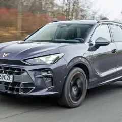 Nowy Cupra Terramar w ruchu. Sprawdź aktualną cupra terramar cena i dostępne wersje.