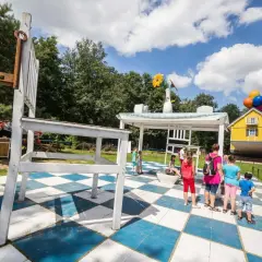 Gdzie z dzieckiem w Mazowieckiem? Odkryj najlepsze atrakcje dla rodzin
