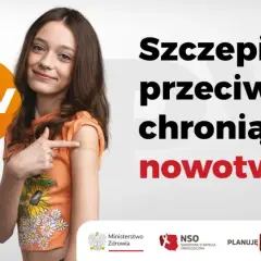 Dzieci z plastrami po szczepieniu przeciw HPV. Kampania informacyjna o ochronie przed nowotworami.