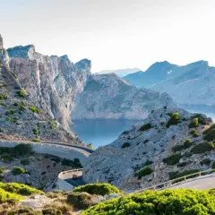 Meer & Berge Urlaub: So kombinieren Sie beides perfekt