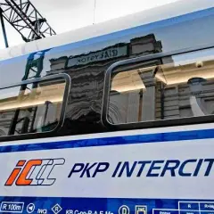 Zwrot biletu PKP Intercity: Jak odzyskać pieniądze bez straty 15%?