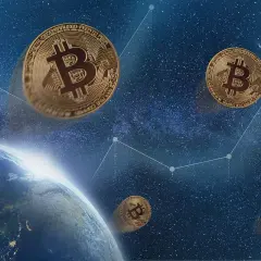 Złote monety z symbolem B unoszą się nad Ziemią, symbolizując, czym są kryptowaluty i ich globalny zasięg.