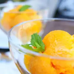 Jak zrobić sorbet pomarańczowy? Aksamitny deser bez kryształków!