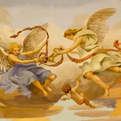 Engel mit Flügeln und goldenen Schlüsseln, umgeben von Wolken. So sehen Engel aus, wie sie in dieser Malerei dargestellt sind.