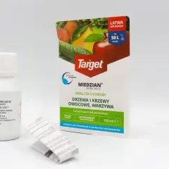 Miedzian Extra 350 SC dawkowanie na litr: 100 ml preparatu na 50 L wody do zwalczania chorób drzew, krzewów owocowych i warzyw.