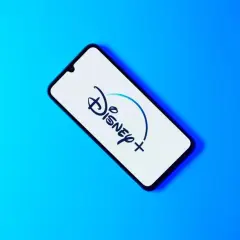 Disney+ na dużym ekranie? Przesyłaj z telefonu w 3 krokach!