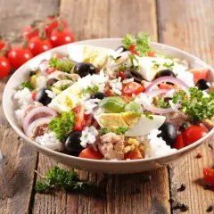 Maîtrisez la salade de riz froide : Le secret d'un riz non collant