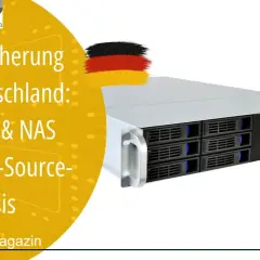 Rack-NAS-System mit vielen Einschüben, das auf einer Open-Source-Basis für Datensicherung aus Deutschland steht.