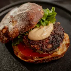 Burger gastronomique : Les astuces de chef pour une expérience unique.