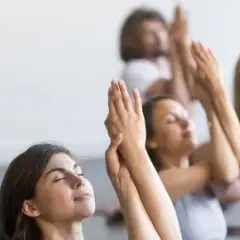 Jak uprawiać jogę: proste sposoby na codzienną praktykę i relaks