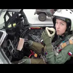 Czym lata żona Hołowni? Fascynująca kariera pilota MiG-29