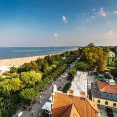 Ile kosztuje nocleg nad morzem? Sprawdź ceny i oszczędzaj na wakacjach