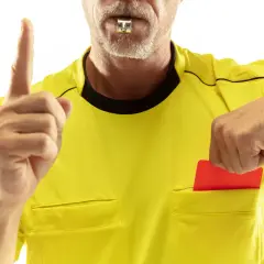 Ile zarabia sędzia w ekstraklasie? Zaskakujące fakty o pensjach