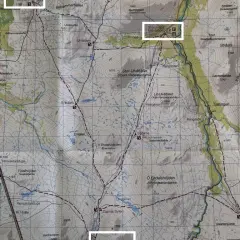 En detaljerad karta över fjällområdet Sylarna, med markerade leder, fjällstationer och höjder.