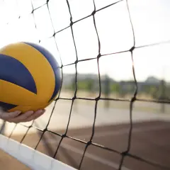 Jak zrobić boisko do siatkówki?