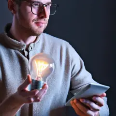 Ile prądu pobiera żarówka LED i jak to wpływa na rachunki za energię?