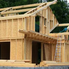 Ile kosztuje dom szkieletowy 70 m²? Zaskakujące ceny budowy!