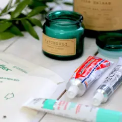 Hiszpańskie kosmetyki: Must-have z apteki i supermarketu. Sprawdź!