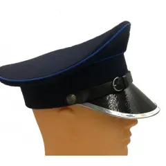 Jak nazywa się czapka policjanta? Odkryj jej znaczenie i rodzaje