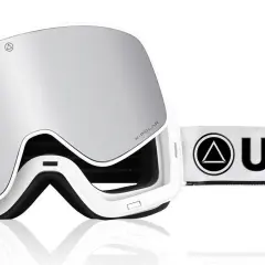 Gogle snowboardowe: Jak wybrać idealne? Kompletny przewodnik