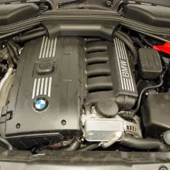 BMW E60 530i: M54, N52, N53 który silnik wybrać? Koszty, awarie