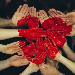 Pierwsza czakra: jak zrozumieć jej wpływ na twoje życie emocjonalne
