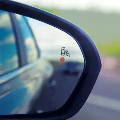 Jak ustawić lusterka? Sekret eliminacji martwego pola