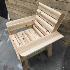 Krzesło z desek DIY: Zbuduj je sam i oszczędź 50%!