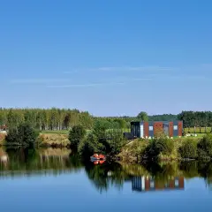 Gdzie na ryby z noclegiem? Odkryj najlepsze agroturystyki w Polsce