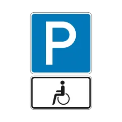 Verkehrsschild: Parkplatz mit Rollstuhlsymbol. Ein blauer Kasten mit weißem "P" über einem weißen Kasten mit schwarzem Rollstuhlsymbol kennzeichnet einen behinderten Parkplatz.