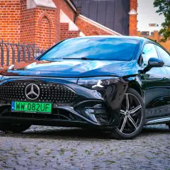 Mercedes CLA 250 4MATIC: Osiągi, koszty, opinie. Czy warto kupić?