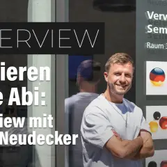 Interview mit Richy Neudecker über das Studieren im Alter ohne Abitur. Er teilt seine Erfahrungen und gibt Tipps.