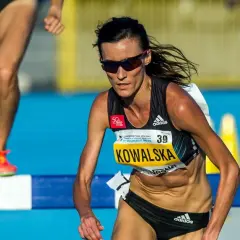 Katarzyna Kowalska bieganie: Jak przeszła od przeszkód do maratonu?