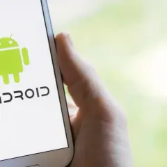 Jak odinstalować aplikacje play android i uniknąć problemów z systemem