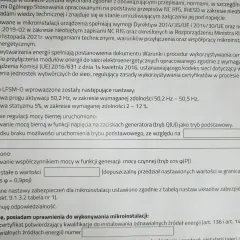 Dokument opisuje wymagania techniczne dla mikroinstalacji, w tym nastawy dla trybu LFSM-O i regulacji mocy biernej.