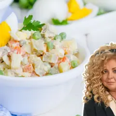 Sałatka jarzynowa Magdy Gessler, pełna warzyw i jajek, wygląda apetycznie.
