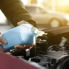 Jaki płyn do chłodnicy Toyota wybrać, aby uniknąć przegrzania?