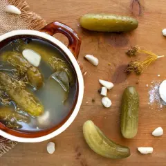 Kiedy ogórki kiszone są zepsute? Oto objawy, które musisz znać