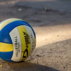 Piłka do siatkówki plażowej: Jak wybrać najlepszą dla siebie?
