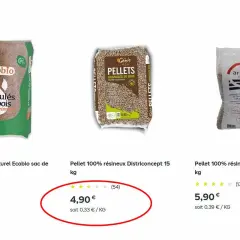 Trois sacs de granulés de bois de 15 kg. L'évolution prix pellets sac 15 kg montre une offre à 4,90€ pour Districoncept.