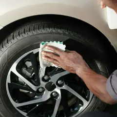 Rdza na felgach aluminiowych? Nie! Jak usunąć nalot i korozję?