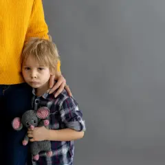 Ile wynosi renta dla dziecka po śmierci ojca? Sprawdź przysługujące kwoty