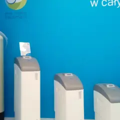 Nowoczesny filtr do instalacji co, który zapewnia czystą wodę w całym domu.